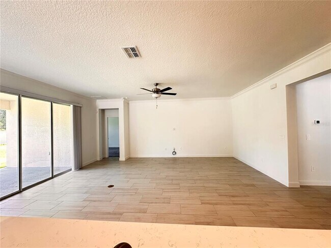 Building Photo - 17132 Holly Wl Ave