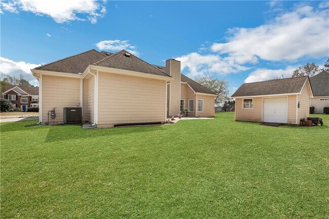 Building Photo - 6505 Daniel Ct