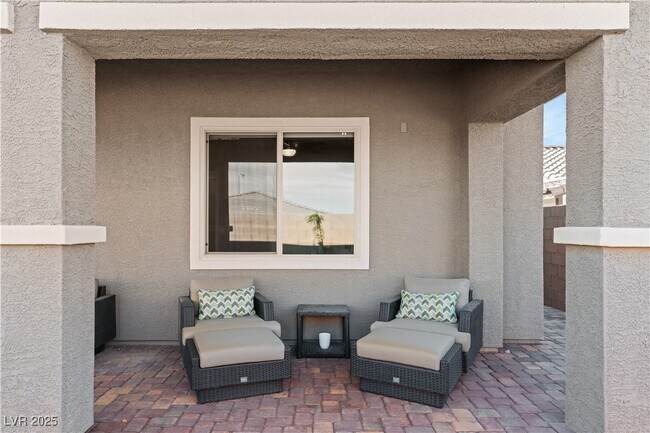 Building Photo - 359 Con Brio Ln
