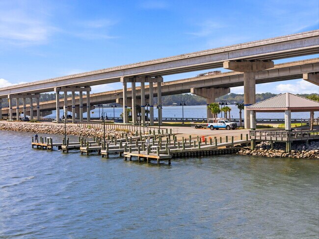 Building Photo - 128 Bay Magnolia Ln