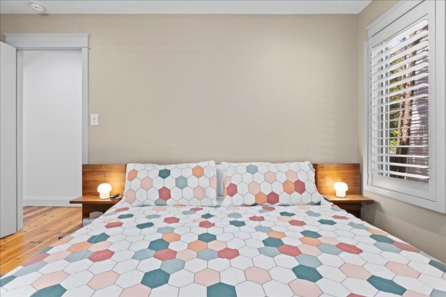 Building Photo - 710 Lighthouse Ave