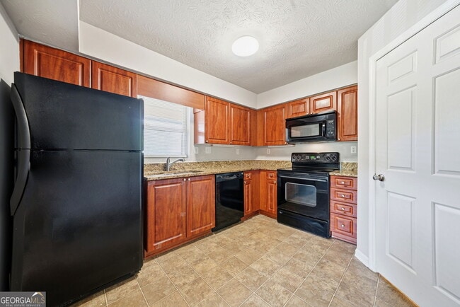 Building Photo - 117 Brittany Ct