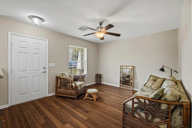 Building Photo - 1618 Bayou Shore Dr
