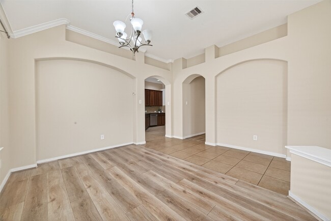 Building Photo - 24431 Ranchwood Springs Ln