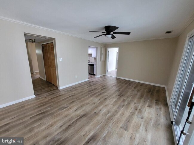 Building Photo - 152 Seagull Dr