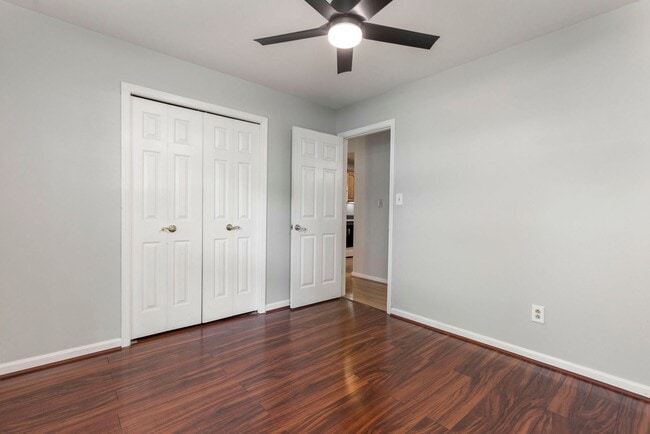 Building Photo - 1211 Meadowridge Trail