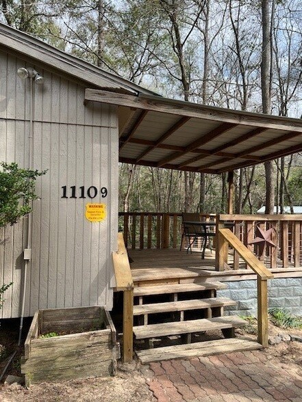 Building Photo - 11109 Newton Cir