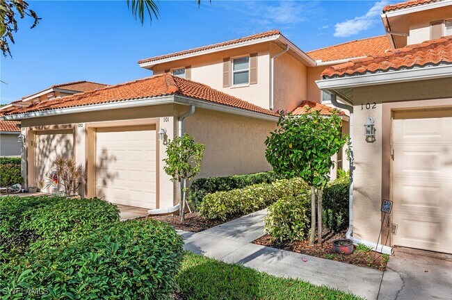 Primary Photo - 280 Robin Hood Cir