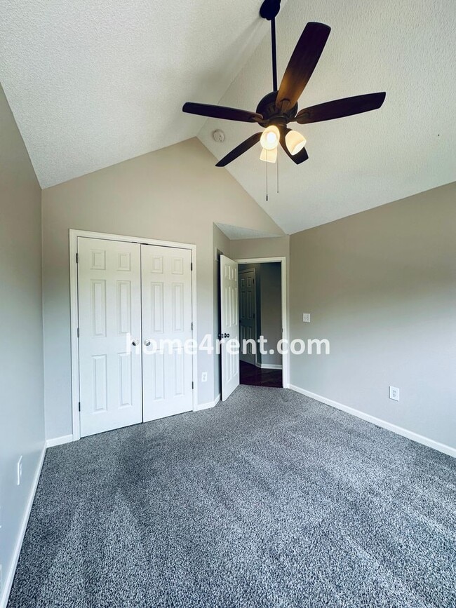 Building Photo - Brand New Paint, Wood Floors, Walkout Fini...