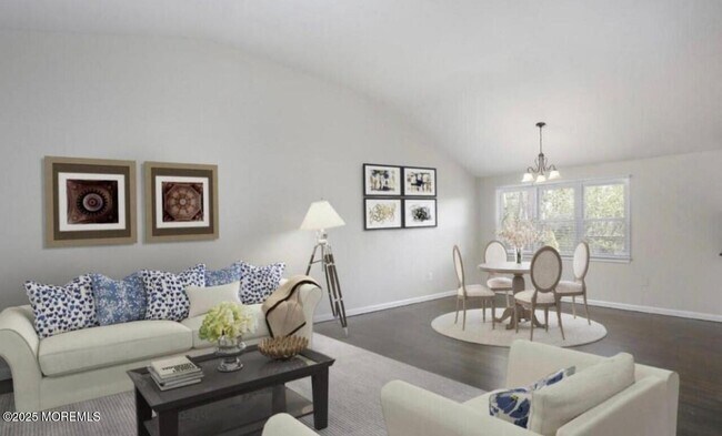 Building Photo - 1015 Zircon Dr