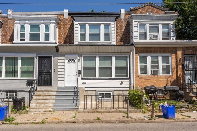 Building Photo - 5211 Litchfield St