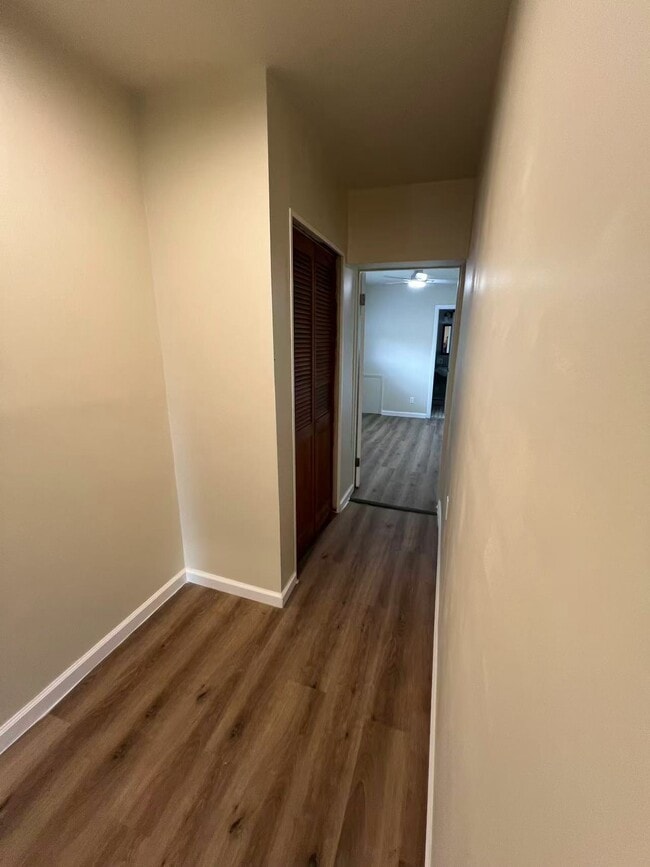 Building Photo - 39 S 13th St