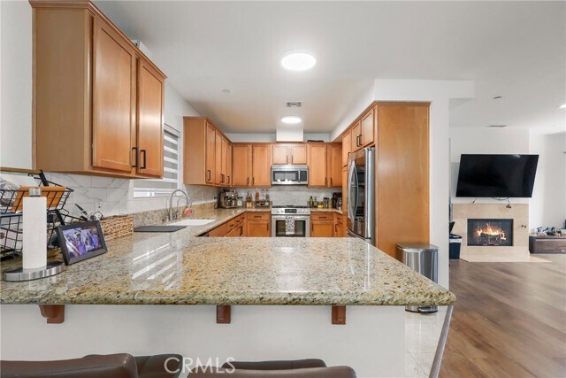 Building Photo - 1611 W 208th St