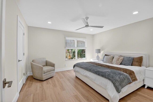 Building Photo - 2237 NW 53rd St