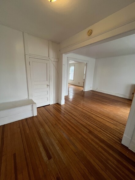 Living Room - 25 Cuyler Ave