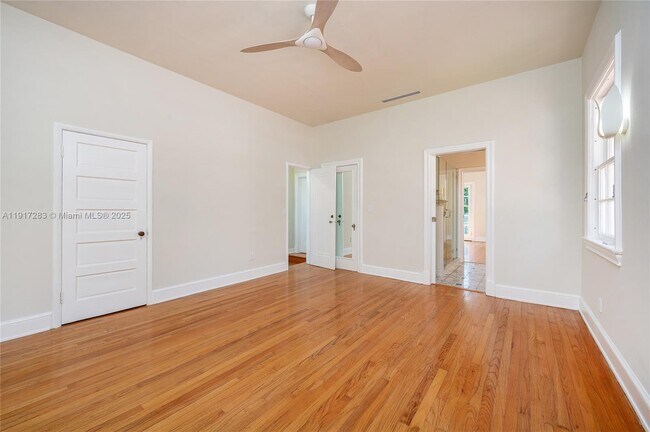 Building Photo - 3240 Morris Ln