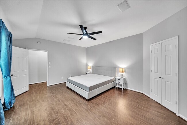 Building Photo - 26702 Hawkstone Ct
