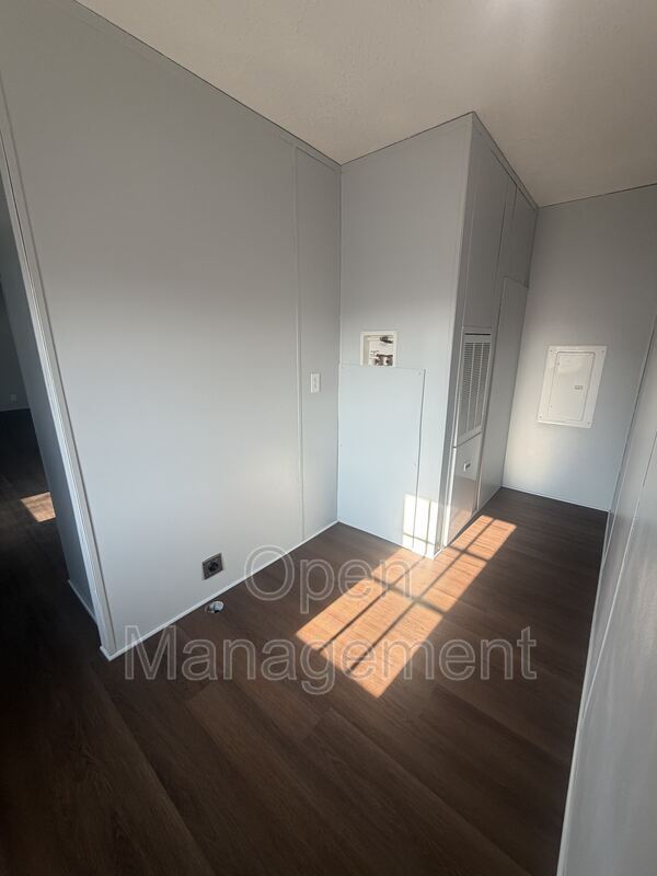 Building Photo - 7534 US-60