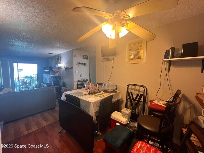 Building Photo - 1225 N Wickham Rd