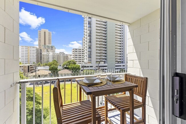 Building Photo - 249 Long Island St