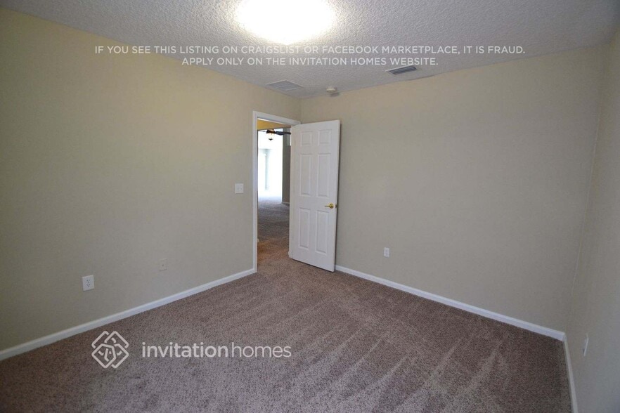 Building Photo - 8040 Tuxford Ln