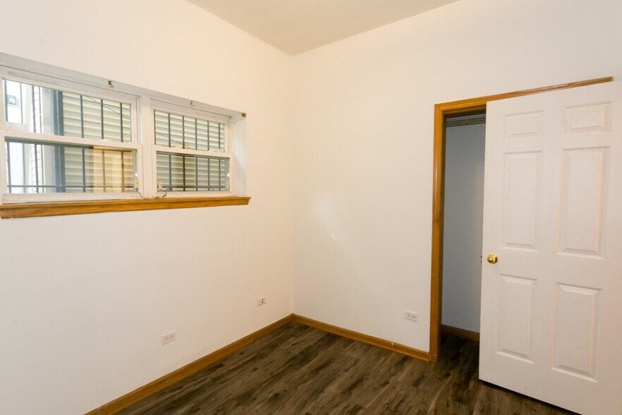 Building Photo - 1319 N Campbell Ave