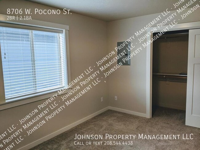 Building Photo - 8706 W Pocono St