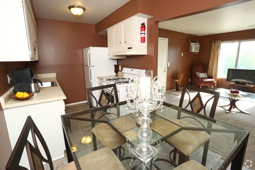 Interior Photo - Lexington Manor