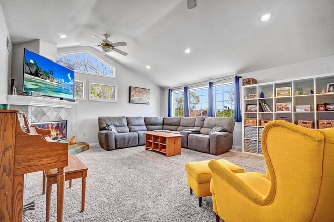 Building Photo - 14501 Wesfall Rd., Tustin CA 92780 5 BR, 3...