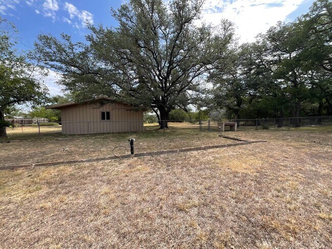 Building Photo - **APPLICATION RECEIVED**  AMAZING 3 bedroom 2 Bath home with detached GARAGE/WORKSHOP in Marble F...