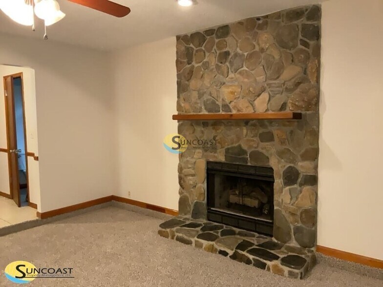 Building Photo - 7213 Mimosa Grove Trail