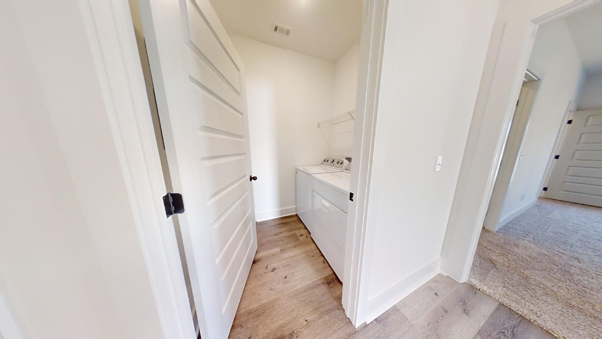 Building Photo - Brand New Twin Home in Fox Run Village