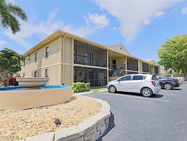 Primary Photo - 5321 Summerlin Rd