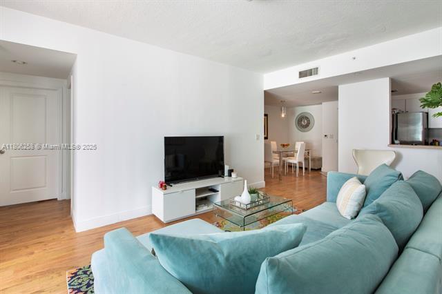 Building Photo - 1250 S Miami Ave