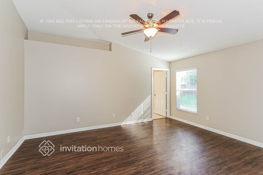 Building Photo - 2257 Deercroft Dr