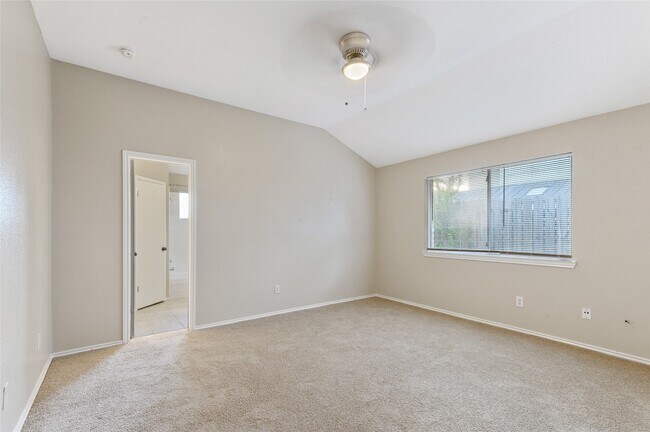 Building Photo - 18067 Garden Manor Dr