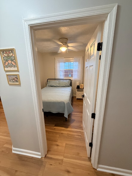 Building Photo - 4501 Greenfield Dr