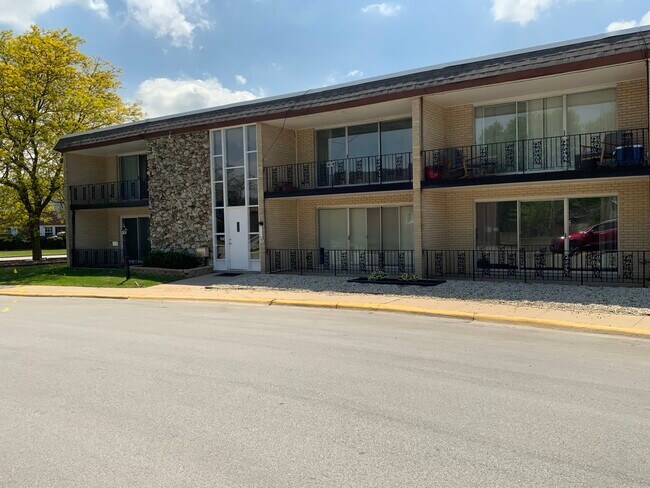 Primary Photo - 18204 Exchange Ave