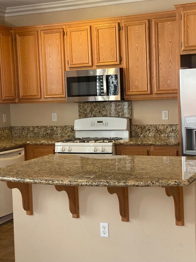 Building Photo - 7866 Hogan Cir