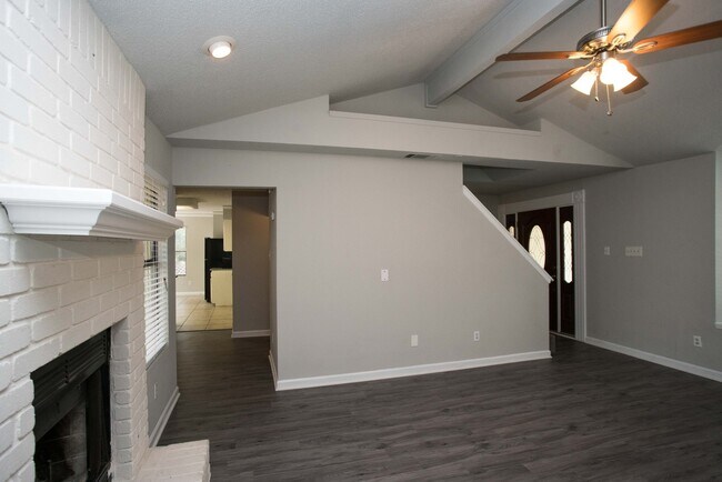 Building Photo - 5401 Loadstone Cove