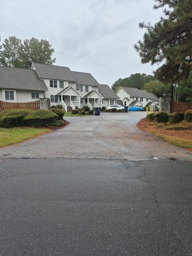 Primary Photo - FAIRWAY TOWNHOMES