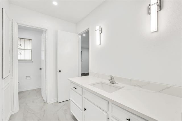 Building Photo - 7027 Hunnicut Rd