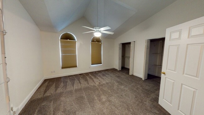 Building Photo - Two Bedroom Townhome available in Monaca,PA