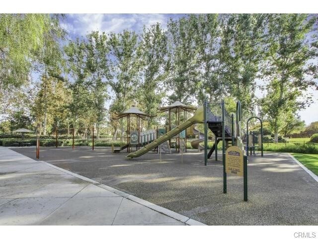 Building Photo - 42 Clear Creek