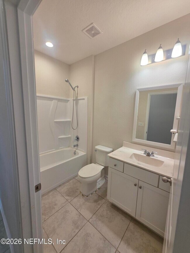 Building Photo - 2122 Hawkeye Pl