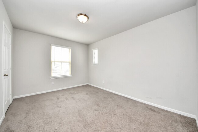 Building Photo - 13323 Colina Mdws Ln