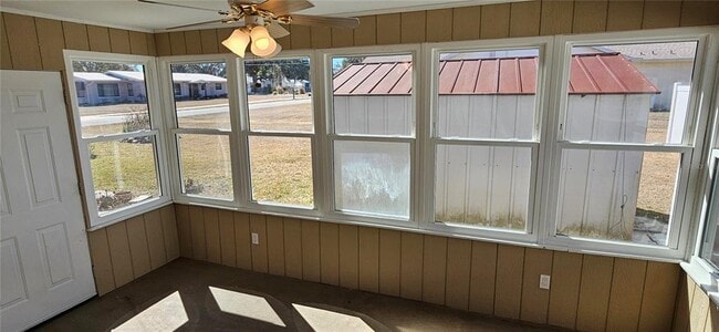 Building Photo - 38101 10th Ave