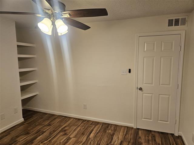 Building Photo - 9601 Forest Ln