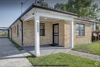 Building Photo - 5009 N Villere St