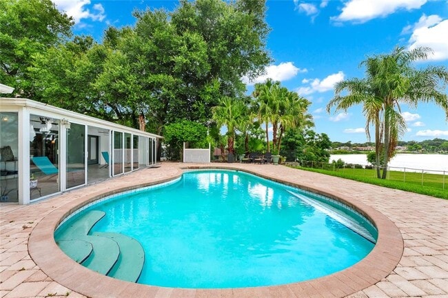 Building Photo - 6659 Lake Cane Dr